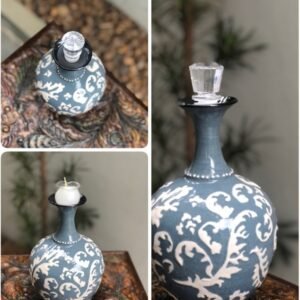 Urna cerâmica barro azul com desenhos árabes 3D .para divisão de cinzas